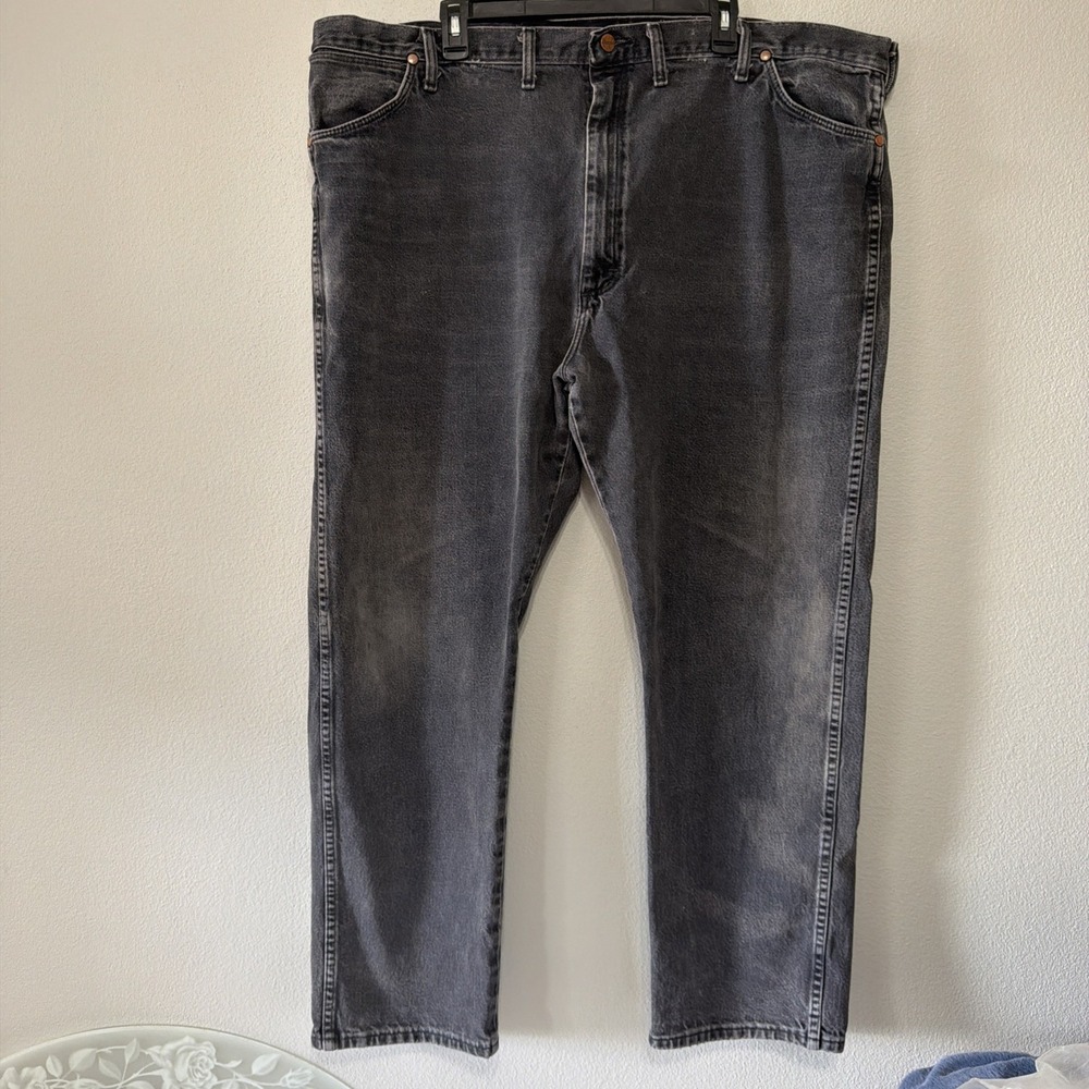 Wrangler 13MWZ Men's 46X32 Black Denim Jeans Made in Mexico USA Fabric